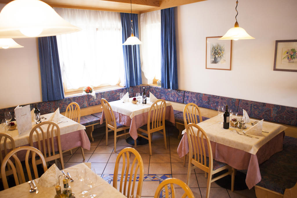 Gasthaus Abram Ora / Auer Exteriér fotografie
